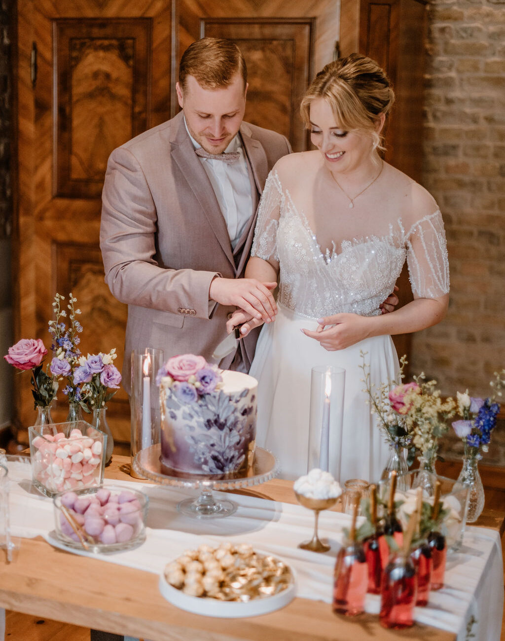 Impressionen - Tortenanschnitt Hochzeit